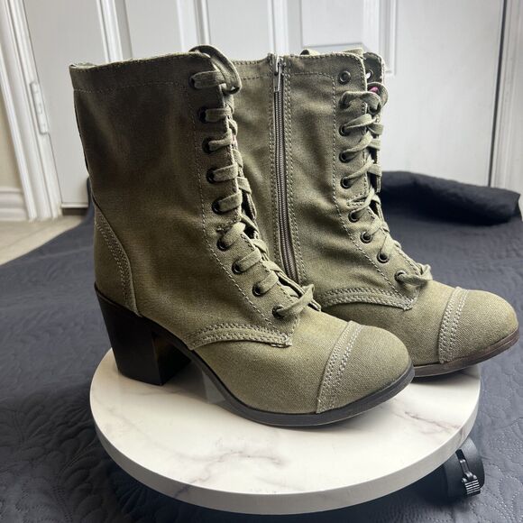 Rock & Candy Military Style Kiss Bliss Lace Up Boots Olive SZ US 10 NEW Gorpcore - Picture 4 of 11